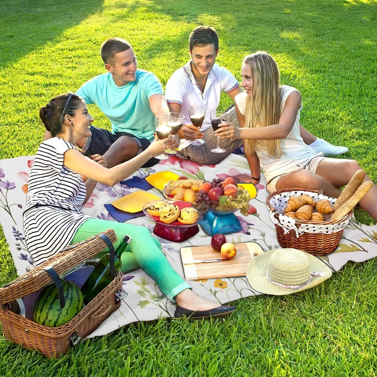 Beach Blanket, Flowers Florals Sandproof Beach Mat, Waterproof Quick Drying Sand Free Mat with 4 x Ground Spikes for Outdoor Travel Camping Hiking, Wildflowers Floral 68 x 59 in