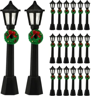 LUOZZY 20 pcs Christmas Mini Street Light Models with Wreath Dollhouse Christmas Village Accessories Mini Street Lamp Pathway Lantern Post for Display