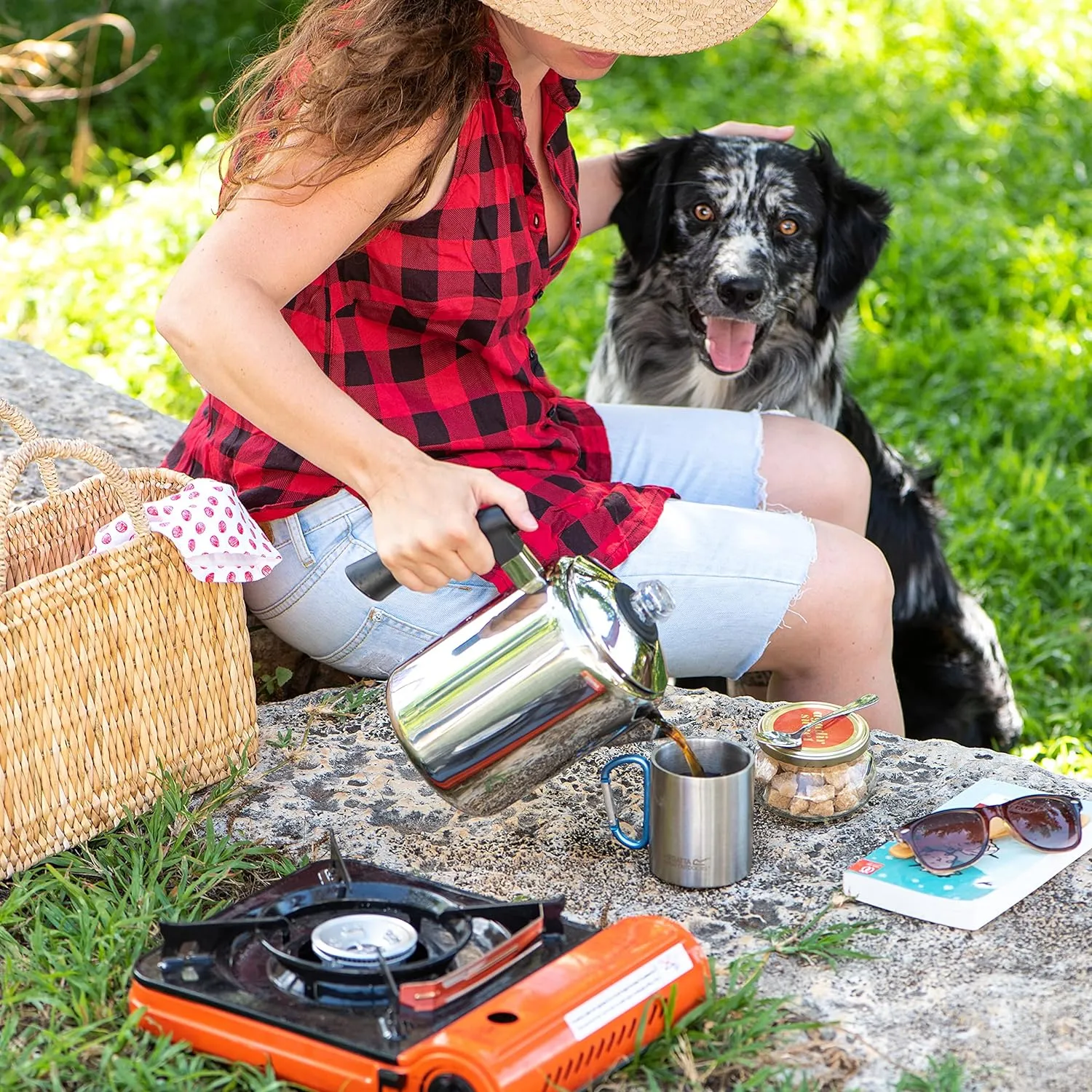Mixpresso Stainless Steel Coffee Percolator Stovetop, 37oz Classic Percolator Coffee Pot, Excellent For Camping Pot, 5-8 Cup Stove Top Coffee Maker, Cool-Touch Handle