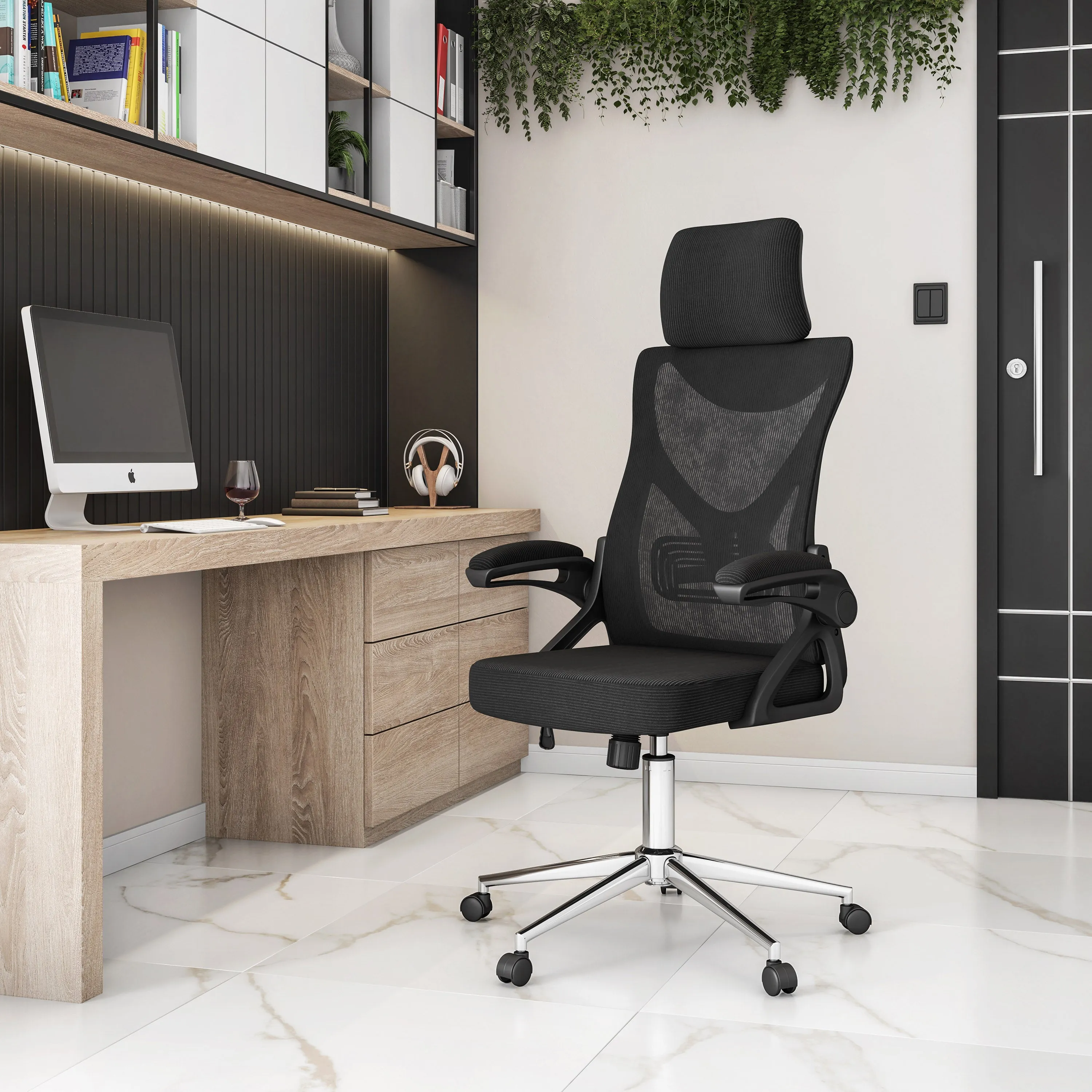 Techni Mobili Essential Ergonomic Office Chair with Headrest and Lumbar Support - Black|Chaise de bureau ergonomique Essential de Techni Mobili avec appuie-tête et soutien lombaire - noire