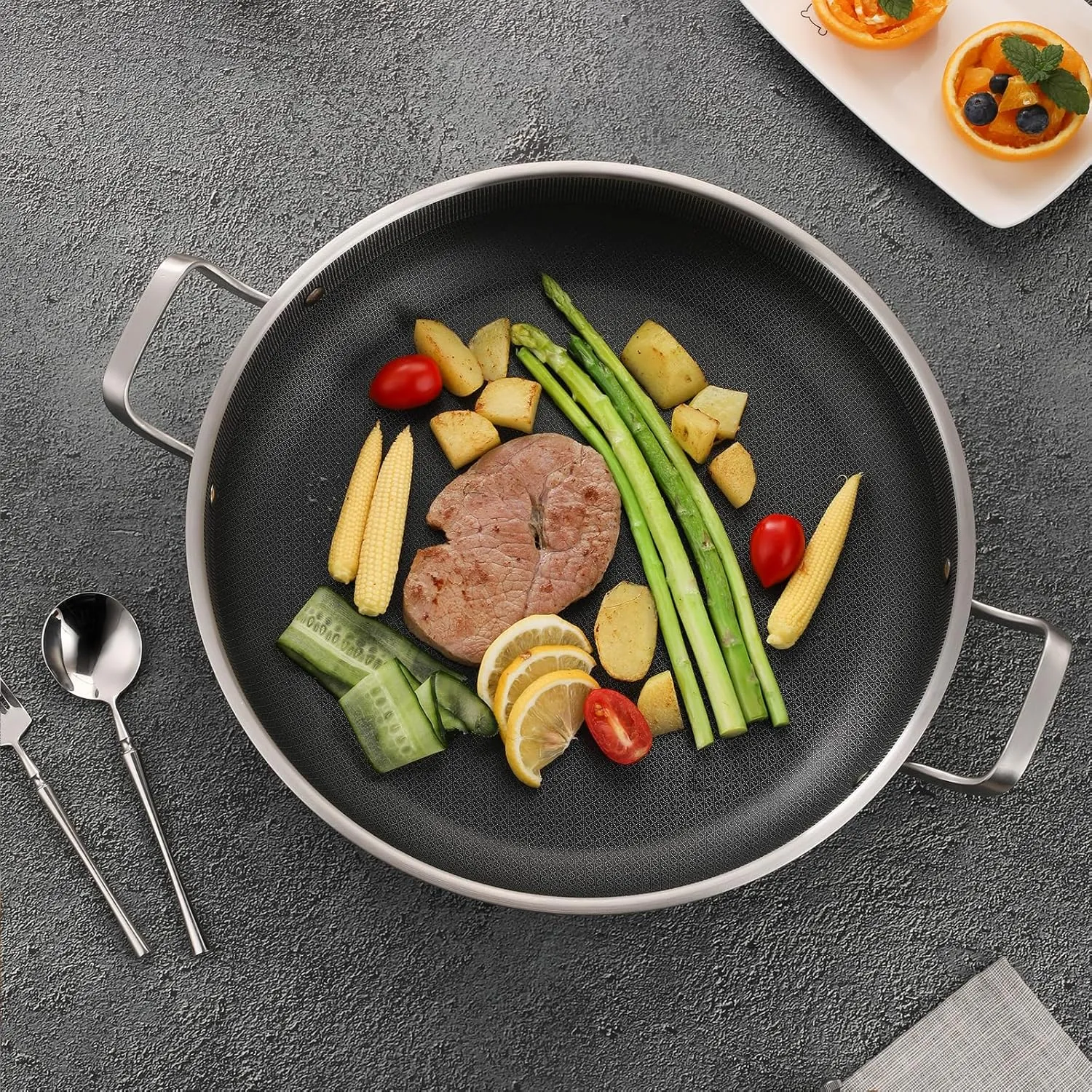 Tri-Ply 14.5 Inch Stainless Steel Paella Pan,12 Servings Paella Pan with Lid,18/10 Nonstick Large Skillet,Jumbo Cooker,Induction Pan,Skillets,for Outdoors,Camping,Parties