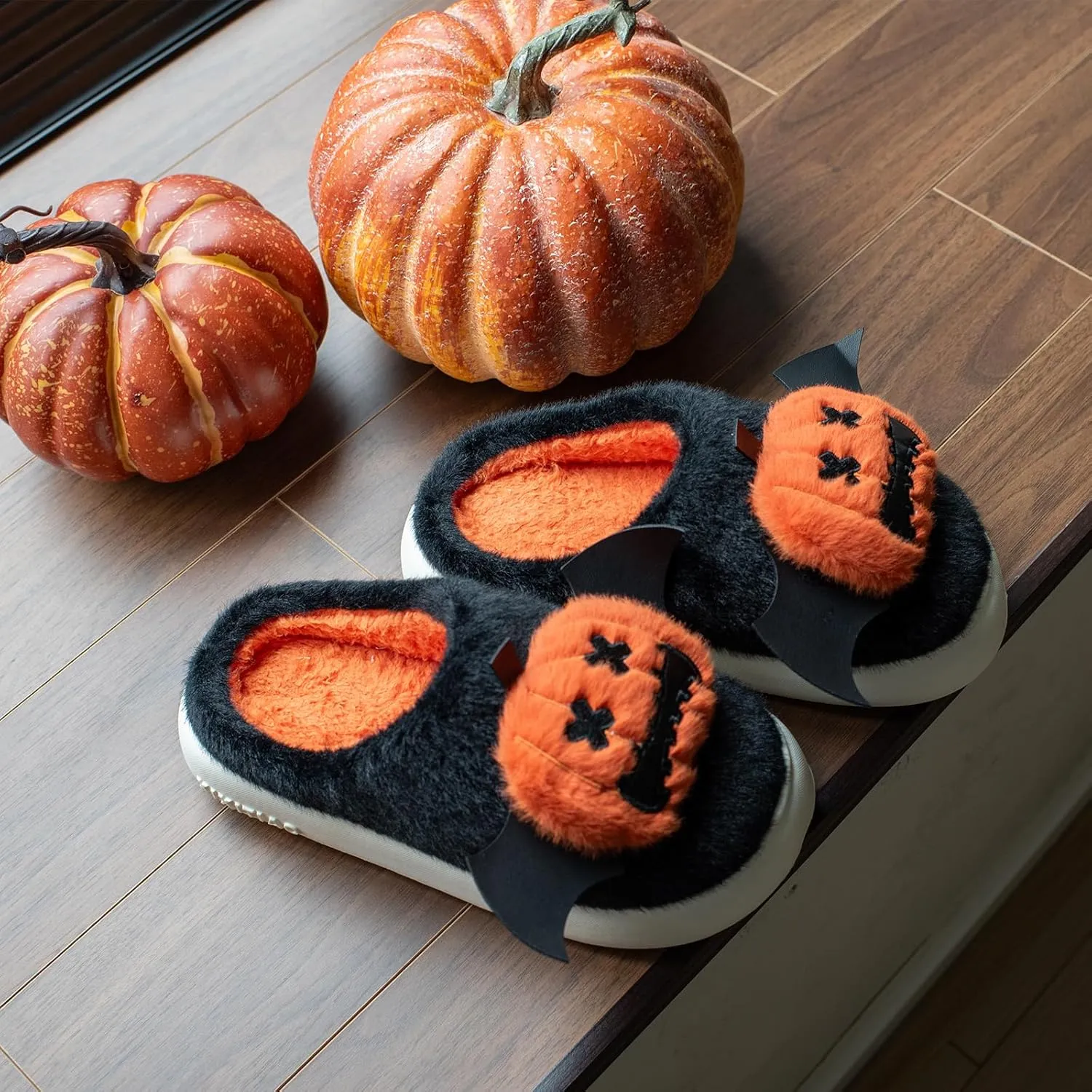XIXITIAO Halloween Pumpkin Slippers for Womens Mens,Warm Spooky Lantern Pumpkin Slippers,Cozy Memory Foam Slippers,Soft House Slippers