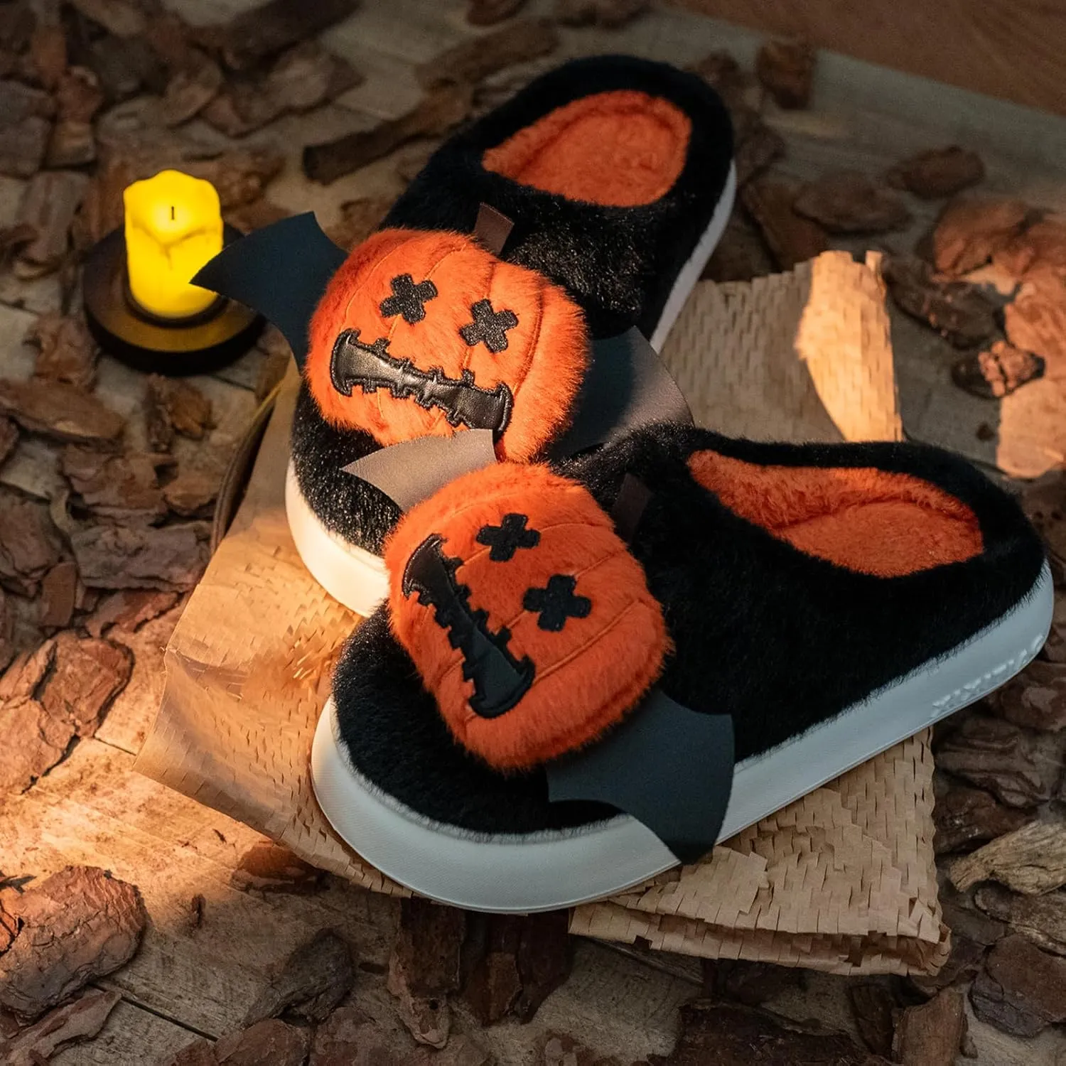 XIXITIAO Halloween Pumpkin Slippers for Womens Mens,Warm Spooky Lantern Pumpkin Slippers,Cozy Memory Foam Slippers,Soft House Slippers